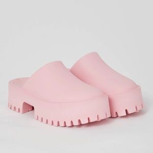 Jeffrey Campbell lugged clogs